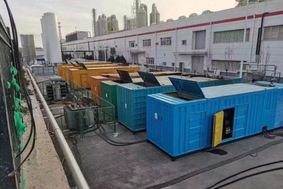 市南发电机租赁施工现场